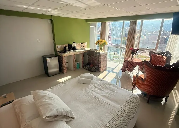 Entire Floor 5 Modernlofts *